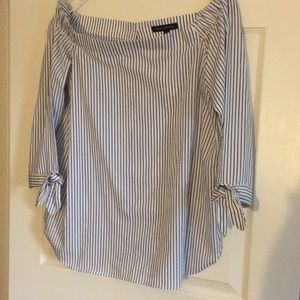 Off the shoulder Banana Republic blouse